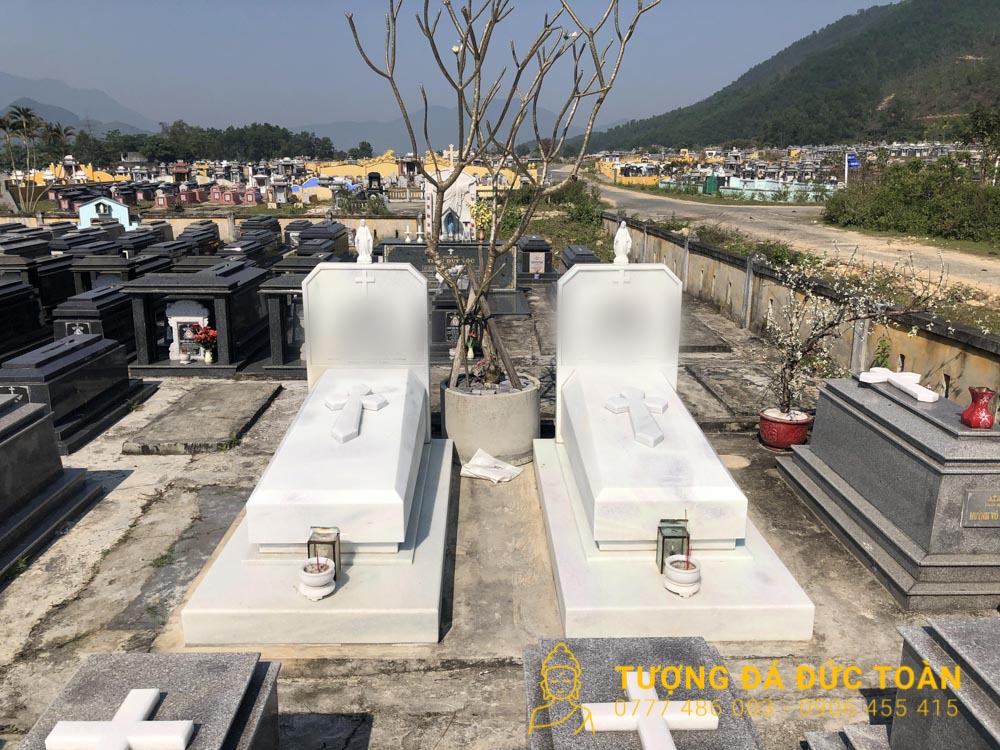 Lăng Mộ Đá Cẩm Thạch Đà Nẵng