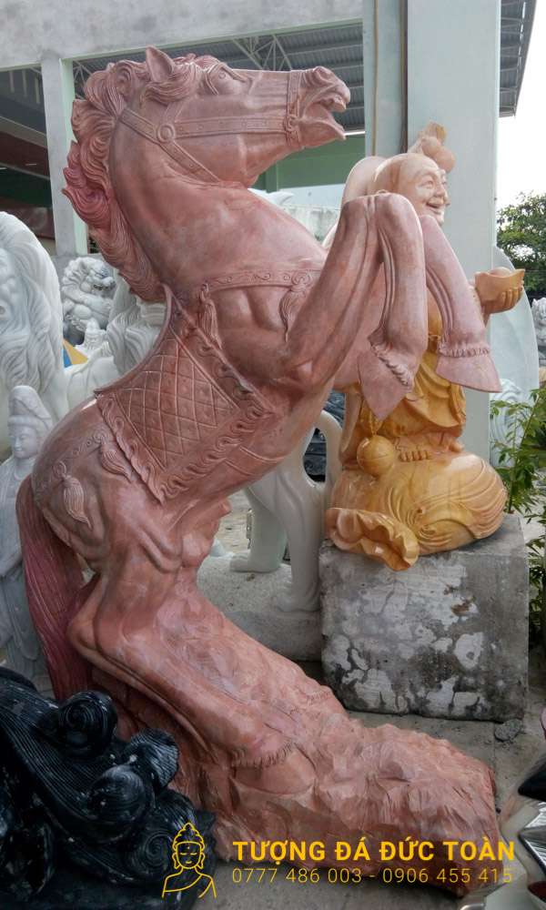 Tượng Ngựa Đá Đẹp Nguyên Khối