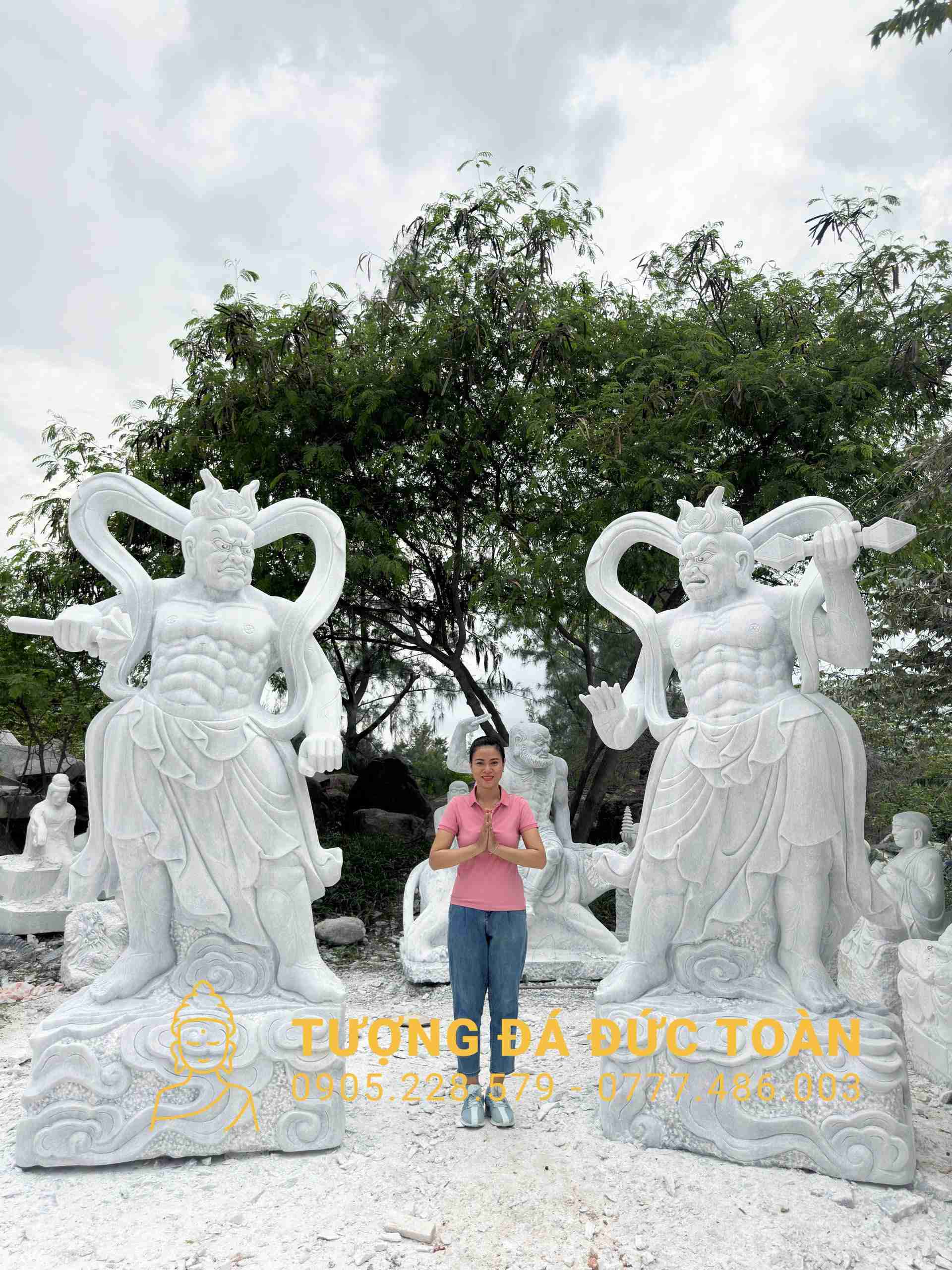 TƯỢNG KIM CANG HỘ PHÁP ĐÁ CẨM THẠCH XÁM CAO 3M