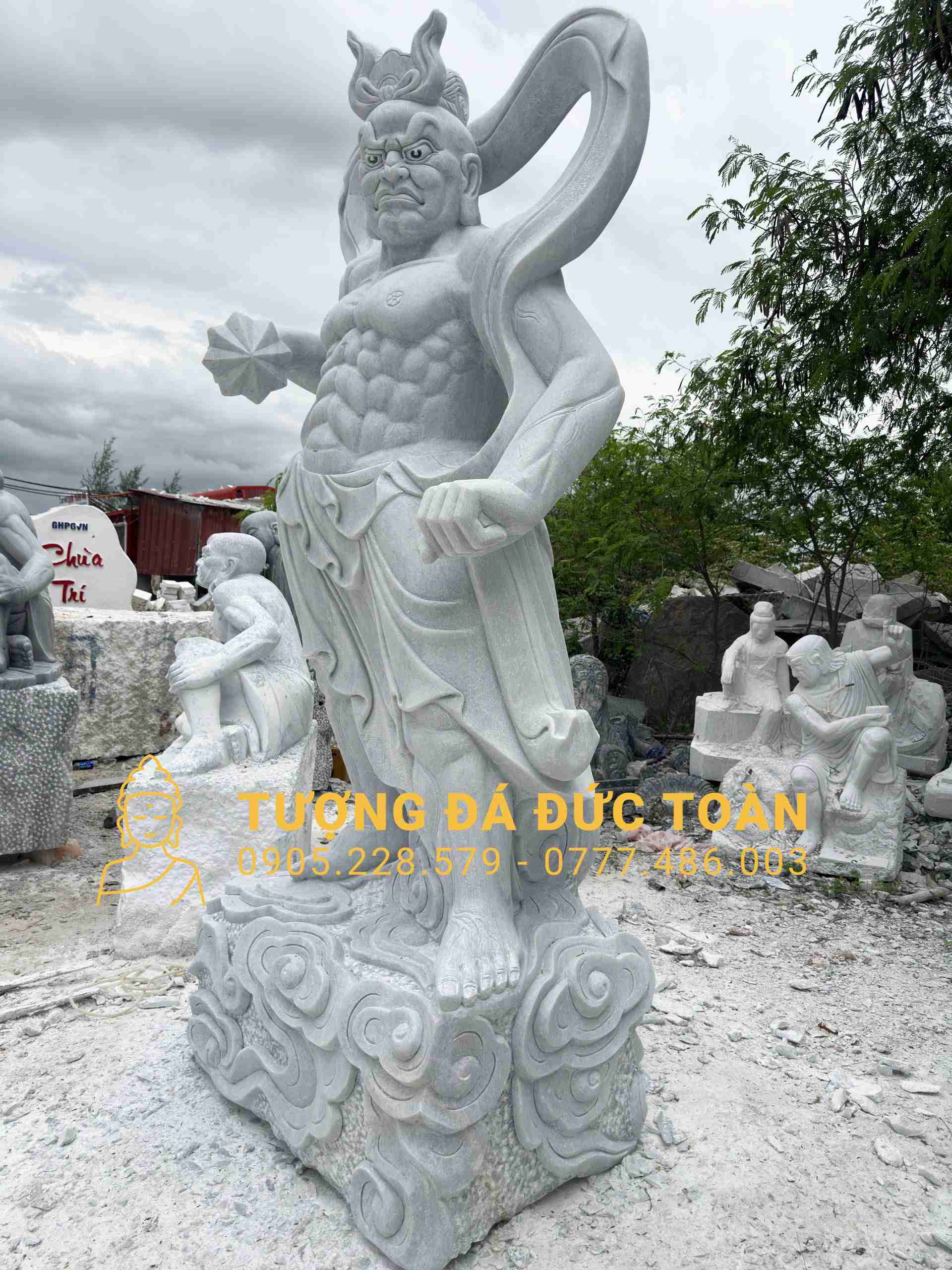 Góc nhìn phụ