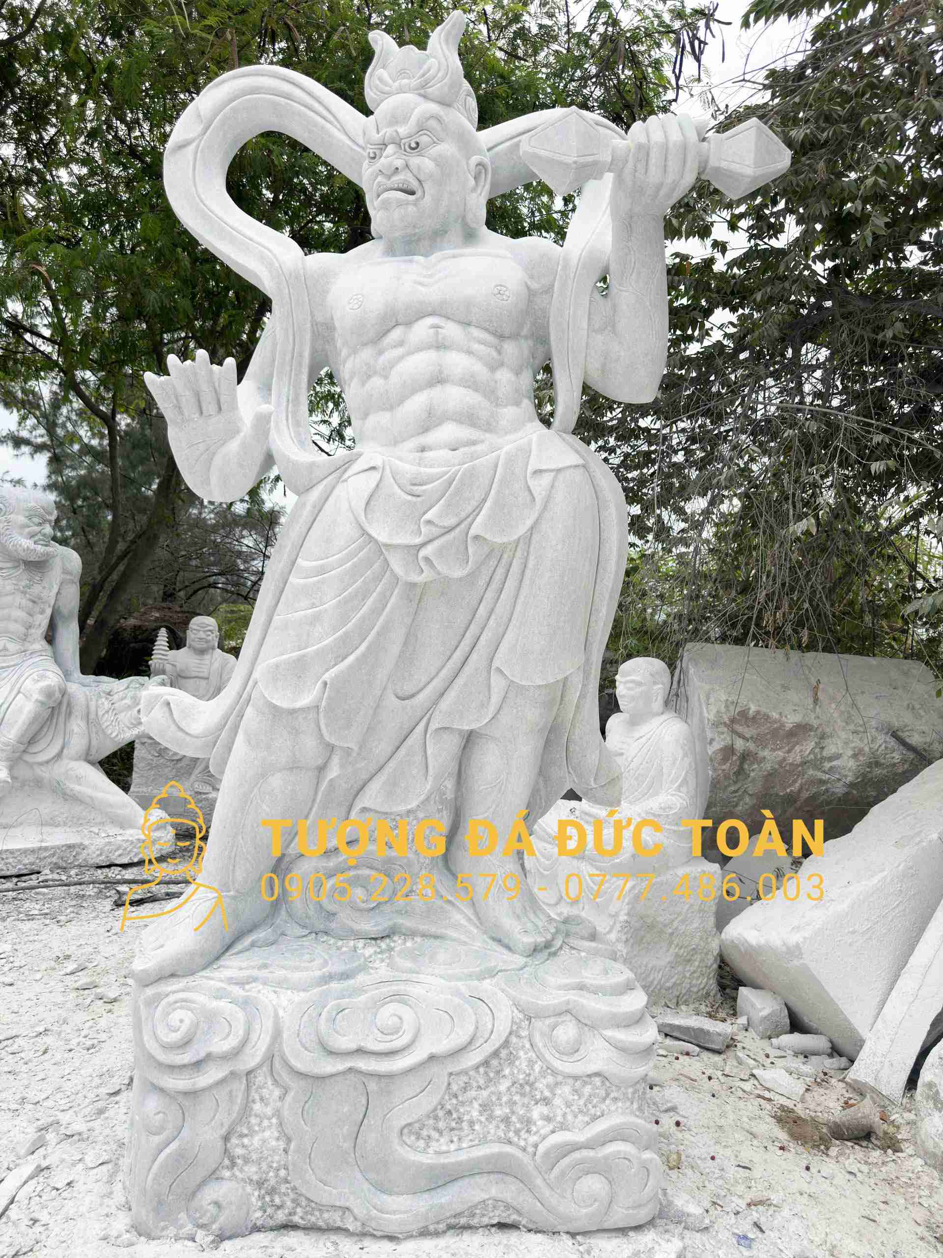 Góc nhìn phụ