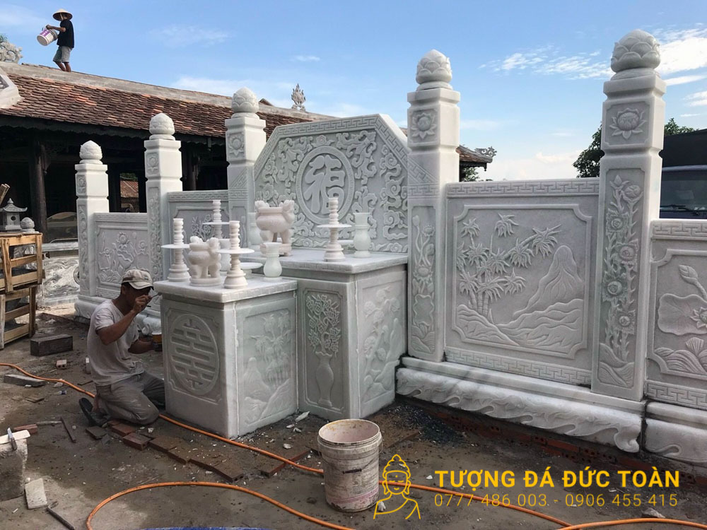 Bia Mộ Đá Nguyên Khối Cẩm Thạch Màu Trắng