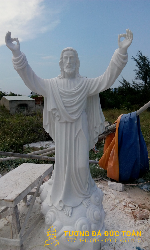 Tượng Chúa Jesus Đá Cẩm Thạch Đà Nẵng – 09