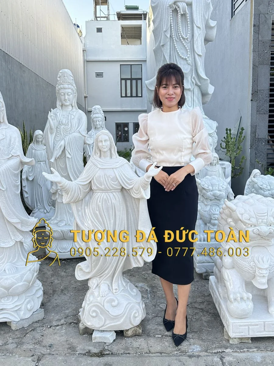 TƯỢNG ĐỨC MẸ LÊN TRỜI BẰNG ĐÁ CAO 1,2M