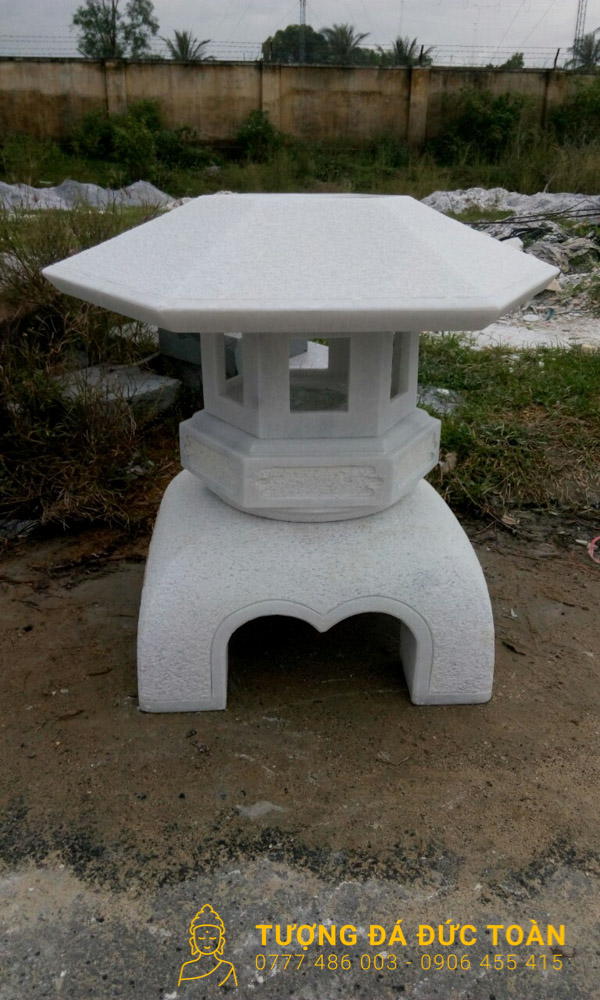 Đèn Đá Cẩm Thạch Sân Vườn Nguyên Khối Màu Trắng