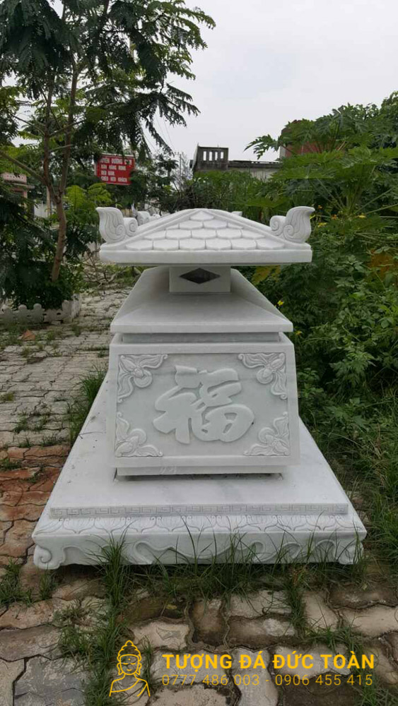 Lăng Mộ Đá Cẩm Thạch Nguyên Khối Đà Nẵng