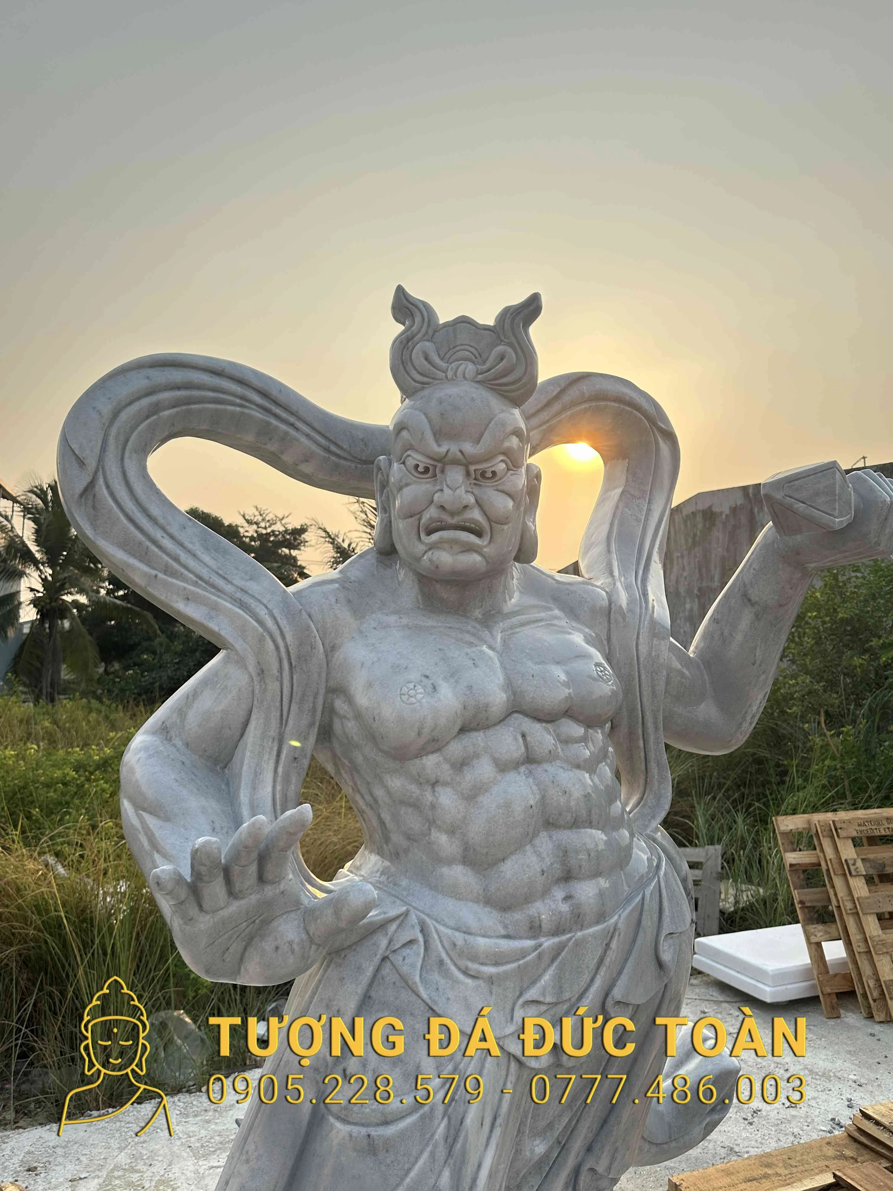 Góc nhìn phụ