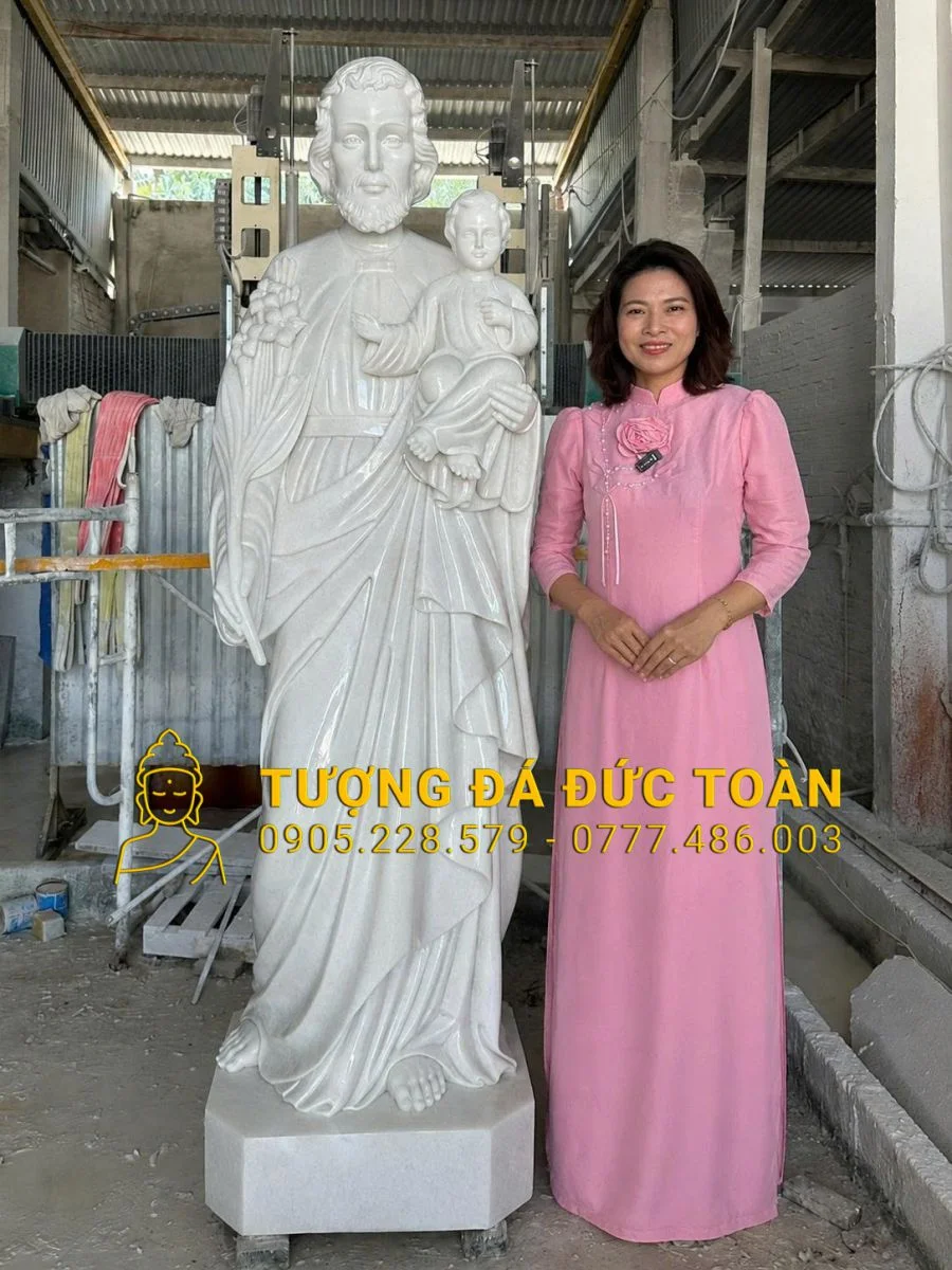 TƯỢNG THÁNH GIUSE BỒNG CHÚA CAO 2,2M