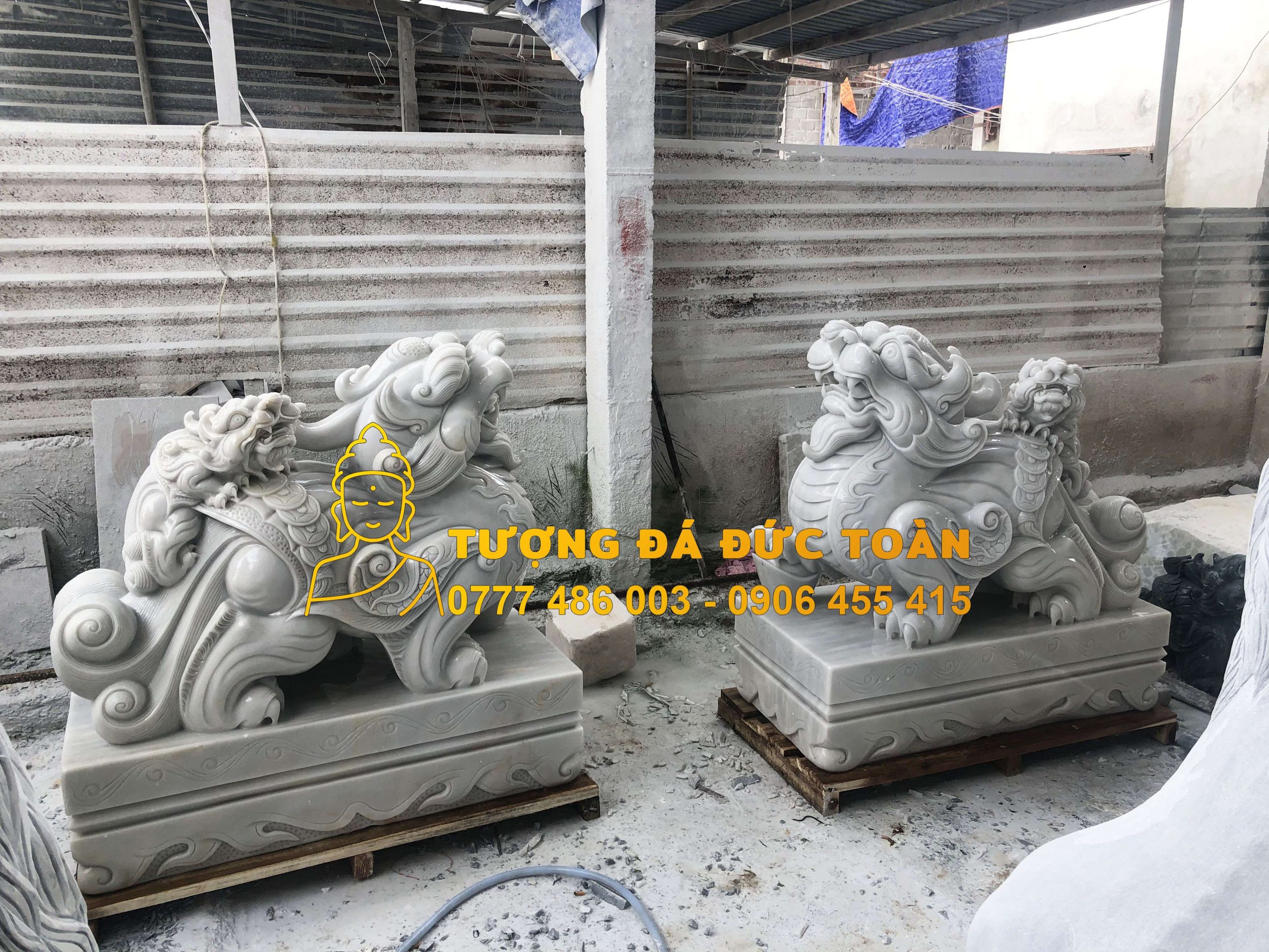 Tượng Tỳ Hưu cõng con trên lưng đá Cẩm thạch đẹp
