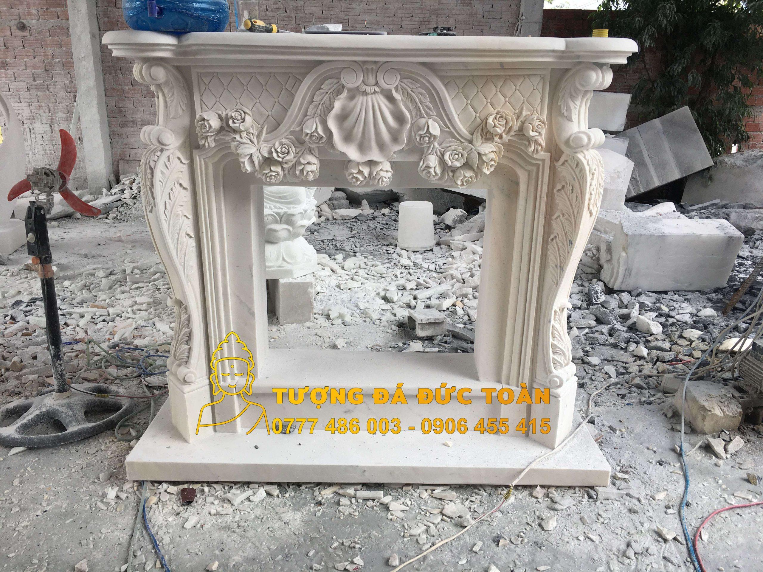 Lò Sưởi Đá Cẩm Thạch Chạm Khắc Hoa Hồng