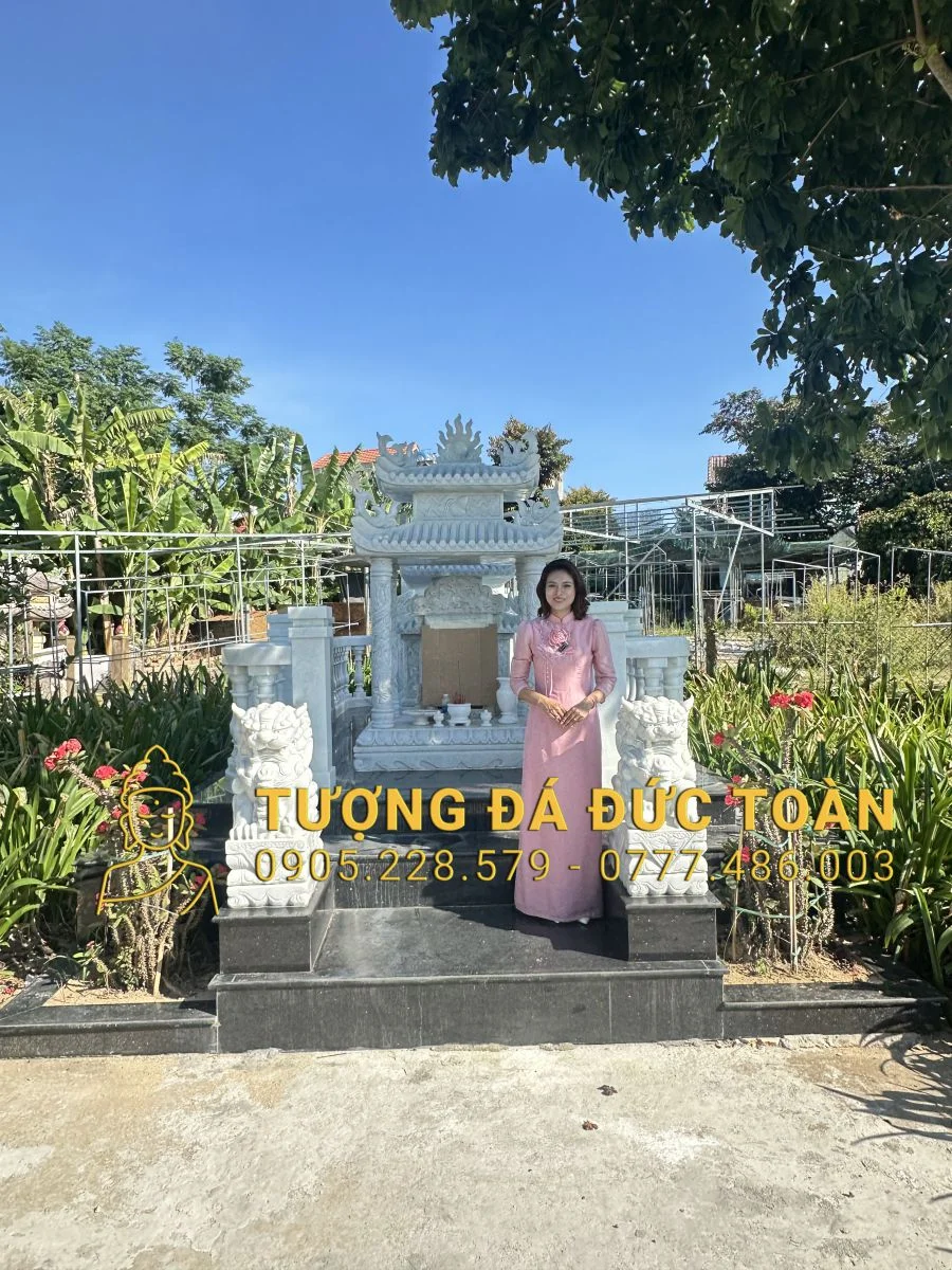 Lăng Mộ Đá Cẩm Thạch Trắng Nguyên Khối – Quy Trình Chế Tác Và Thi Công Chuyên Nghiệp
