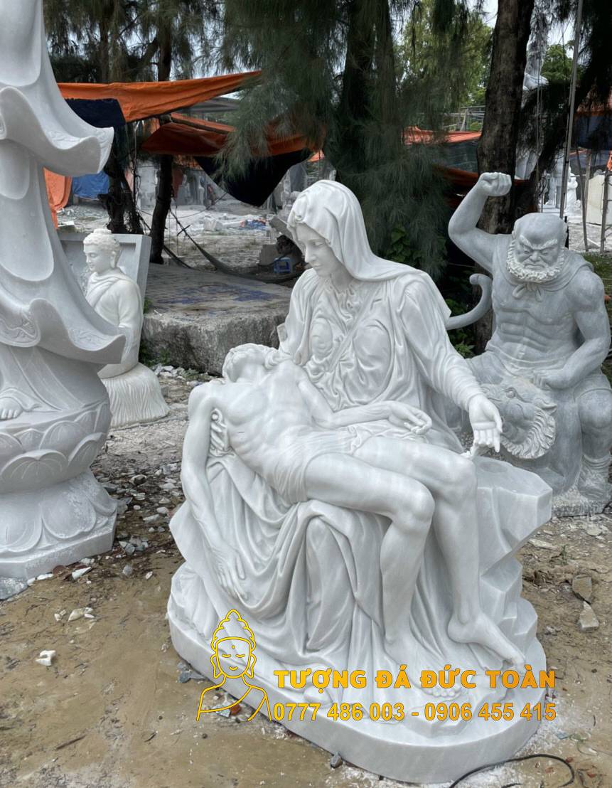 Tượng Đức Mẹ Sầu Bi đá đẹp Đà Nẵng