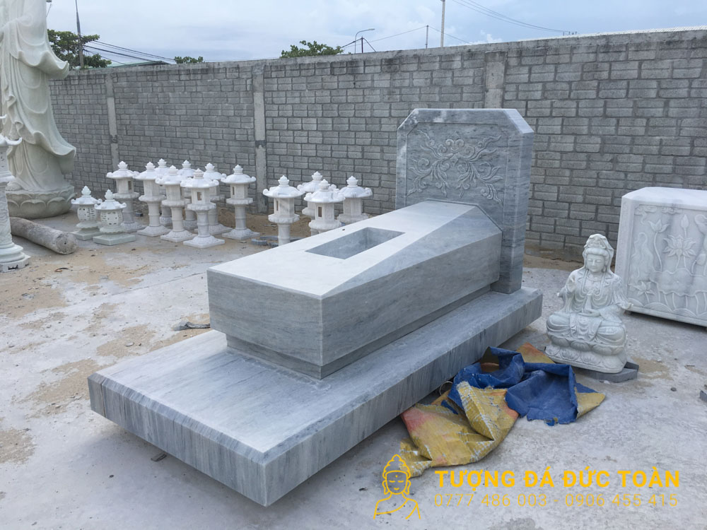 Lăng Mộ Đá Cẩm Thạch Màu Xám Non Nước Đà Nẵng