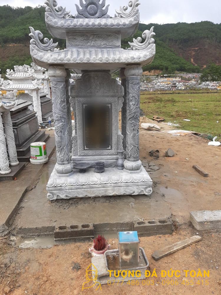 Lăng Mộ Đá Màu Xám Cẩm Thạch Non Nước Đà Nẵng