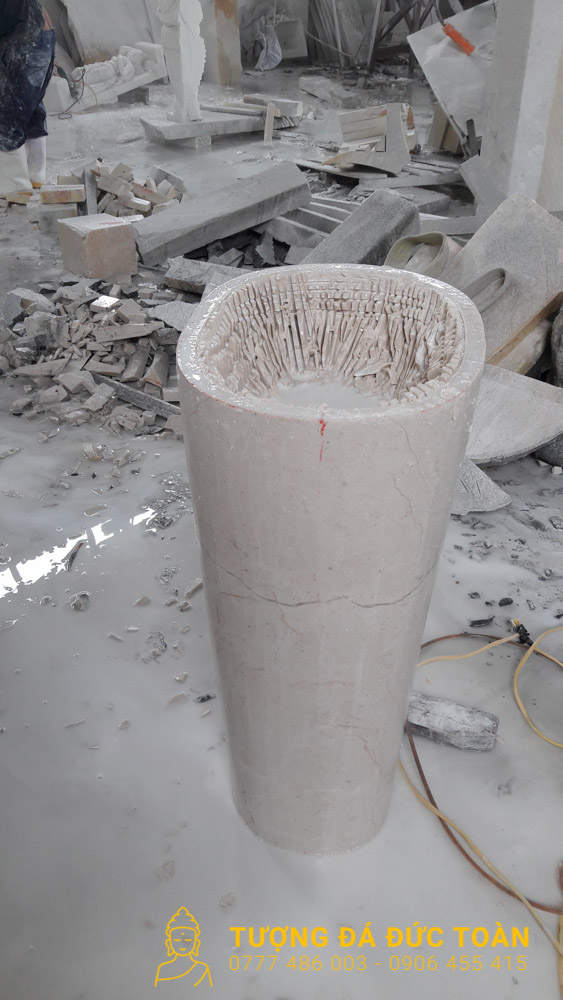 Lavabo Đá Tự Nhiên Trụ Đứng Màu Trắng Đà Nẵng