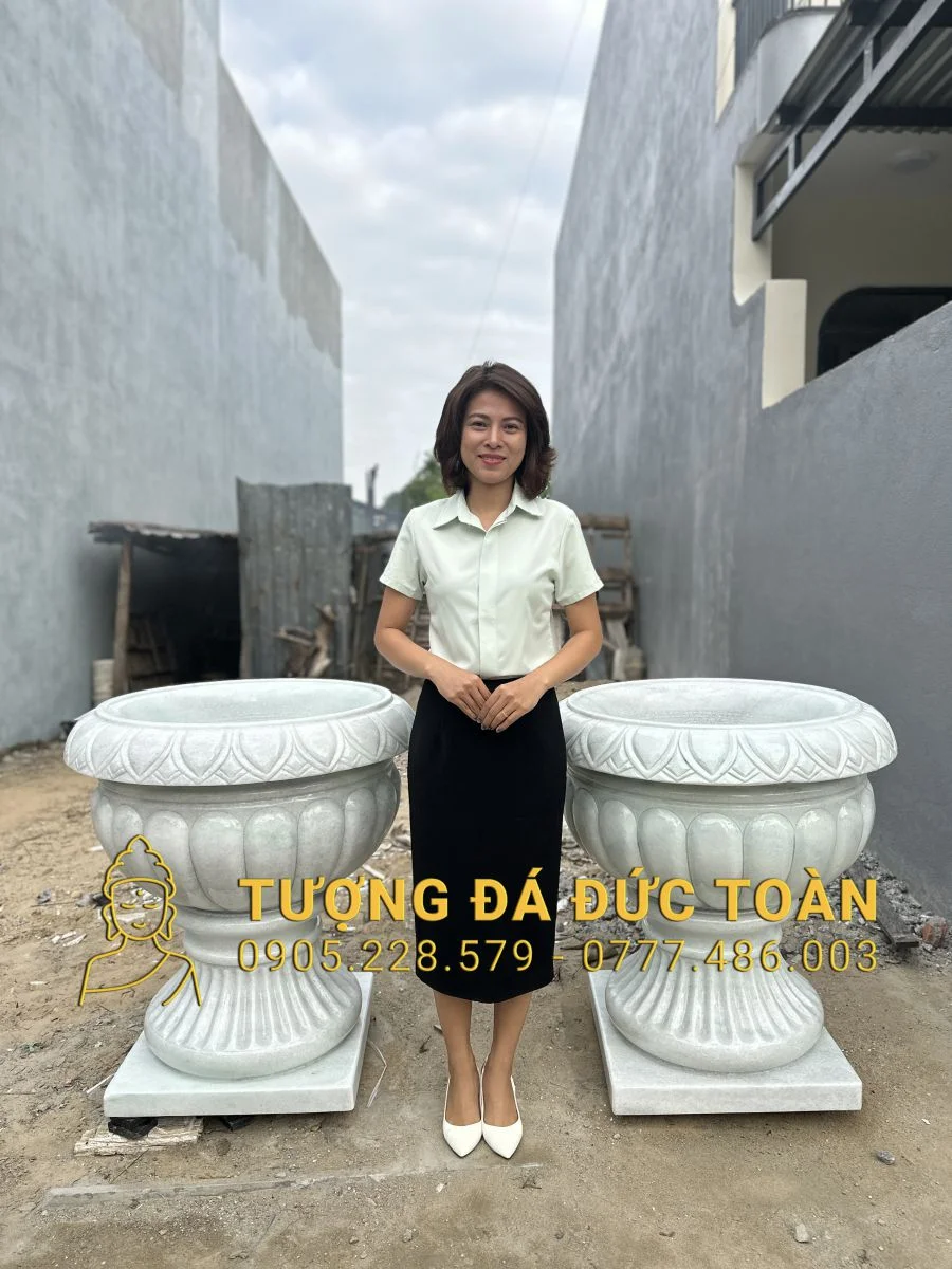 Chậu Hoa Đá Tự Nhiên Màu Trắng Mỹ Nghệ Đà Nẵng Cao 1,2m