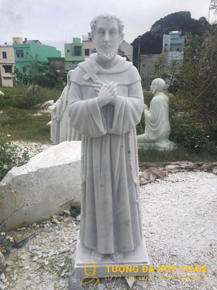 Tượng Chúa Jesus Đá Cẩm Thạch Đá Non Nước