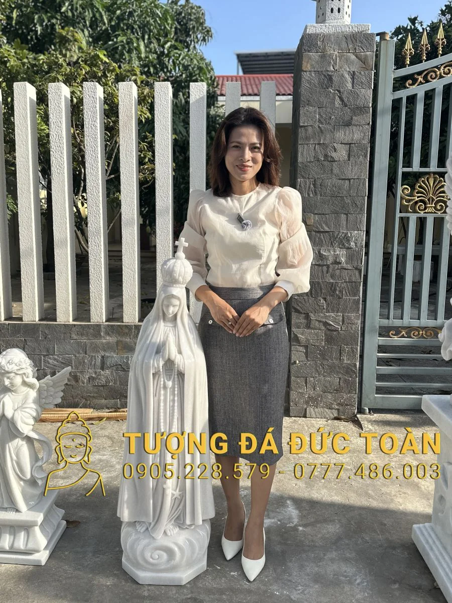 TƯỢNG ĐỨC MẸ PHATIMA CHẤP TAY BẰNG ĐÁ CAO 1,2M