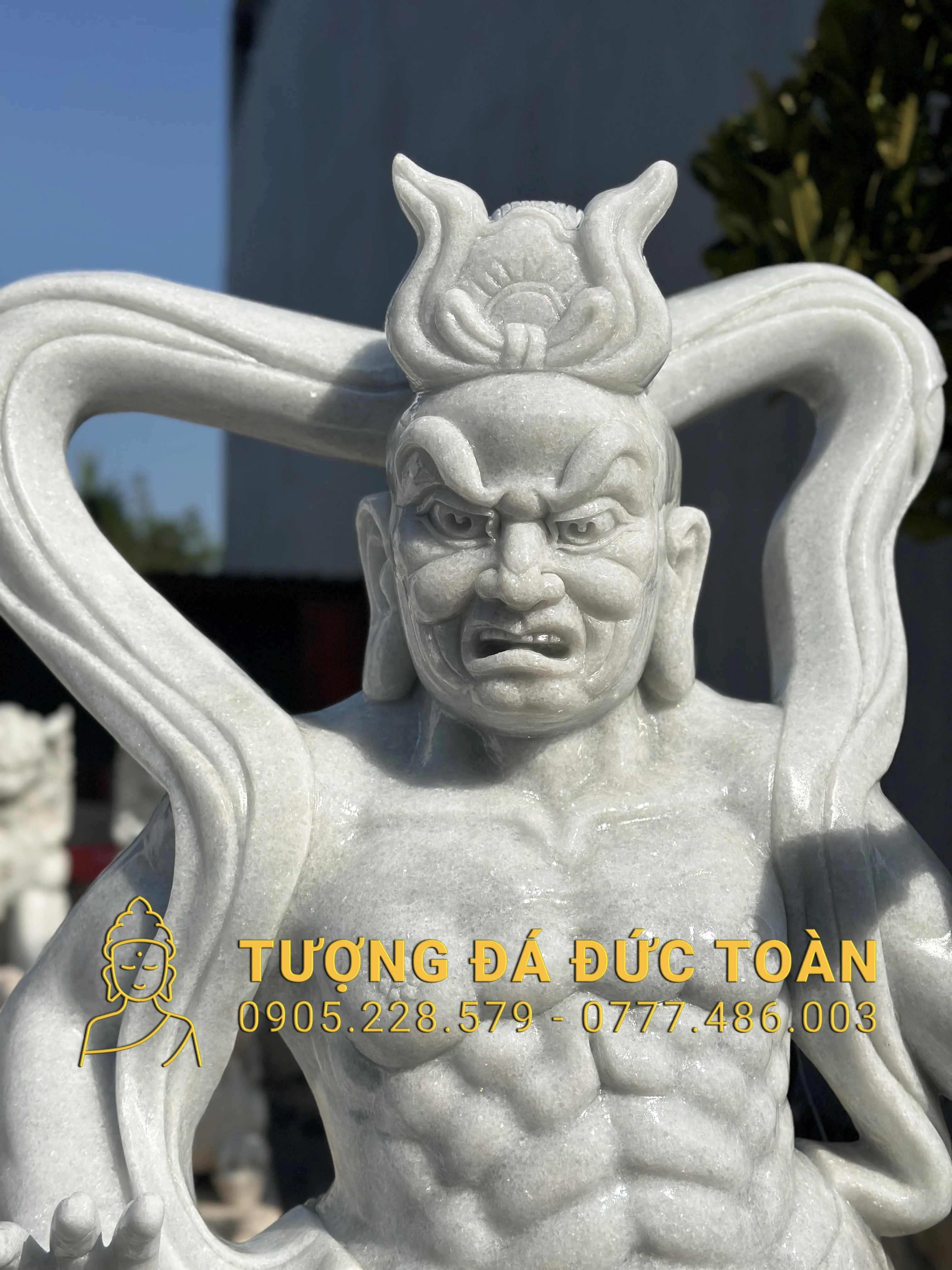 Góc nhìn phụ