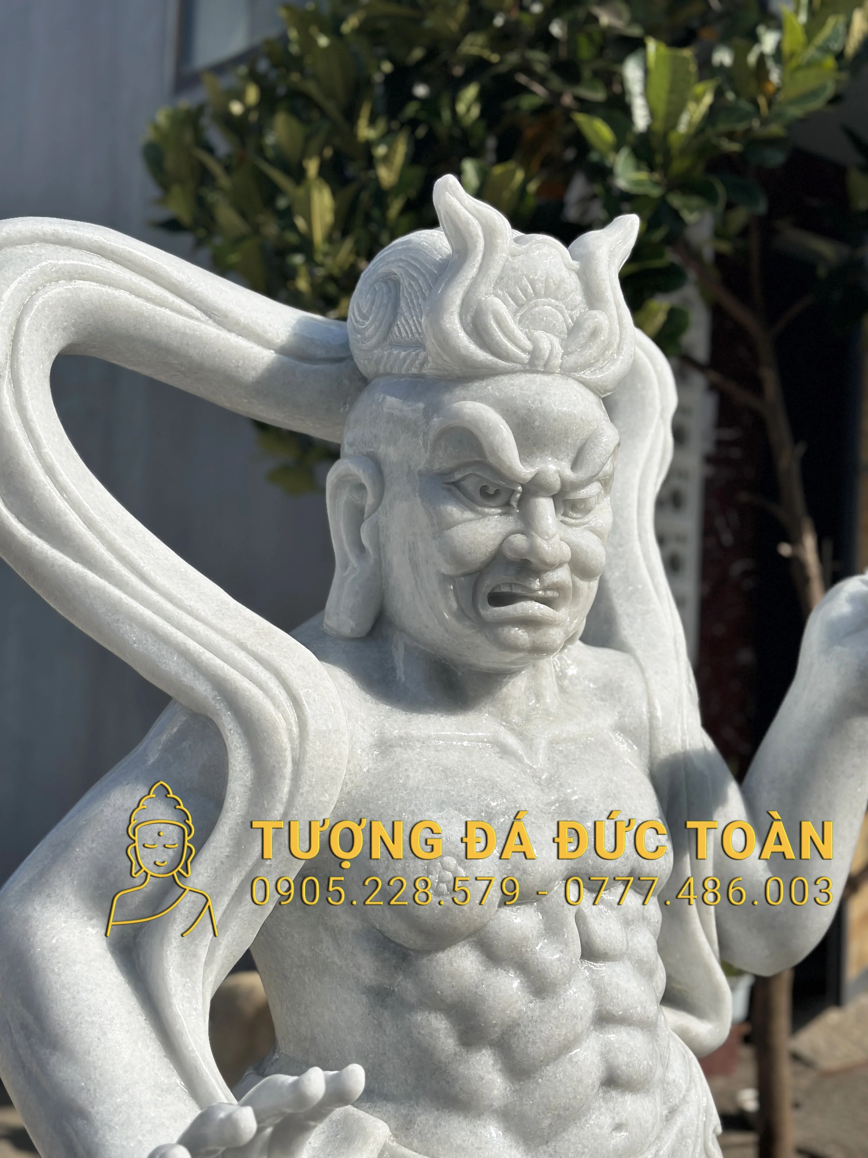 Góc nhìn phụ