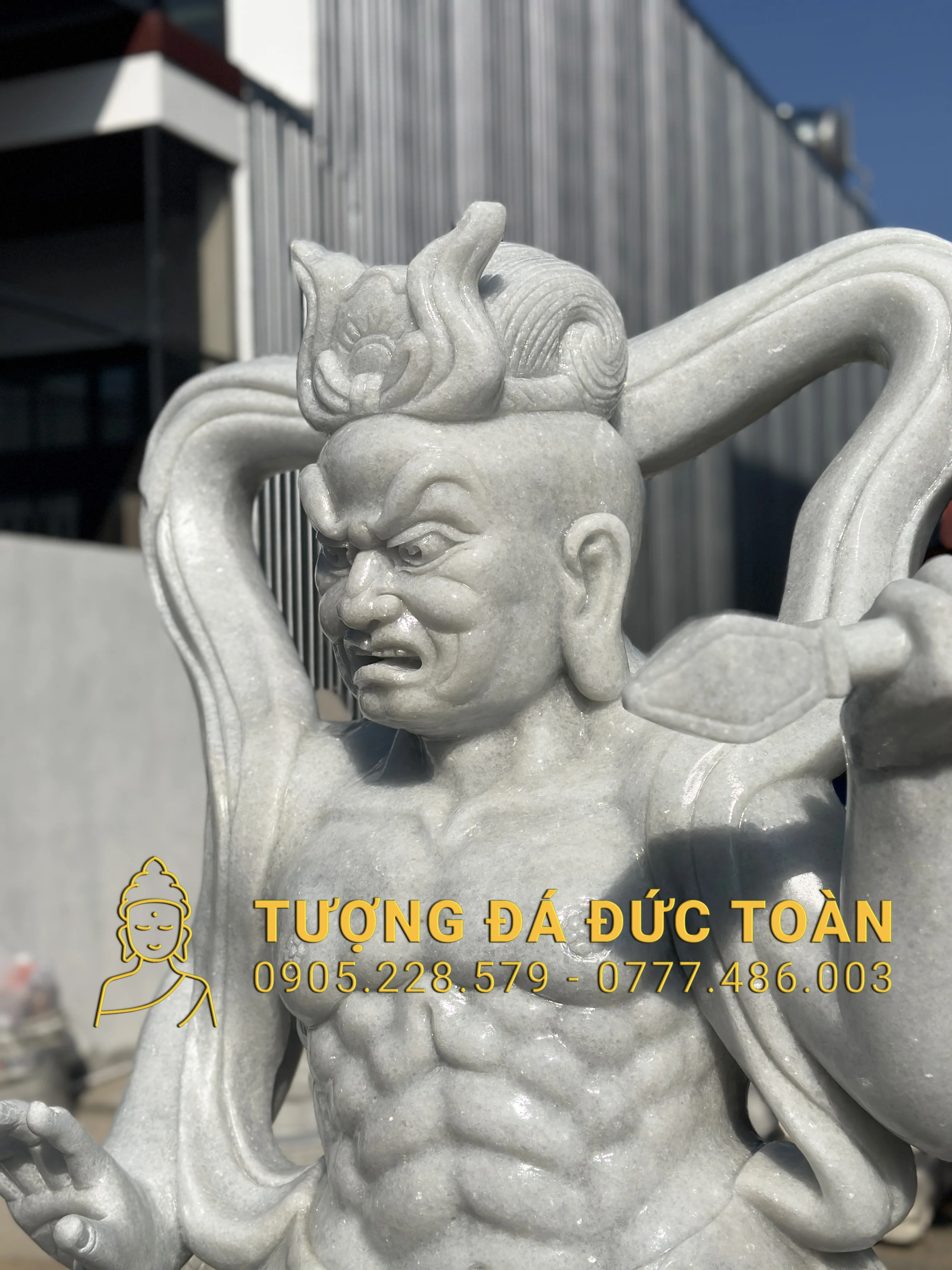 Góc nhìn phụ